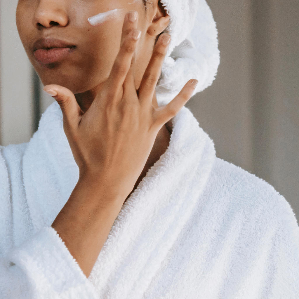 apply moisturizer to damp skin